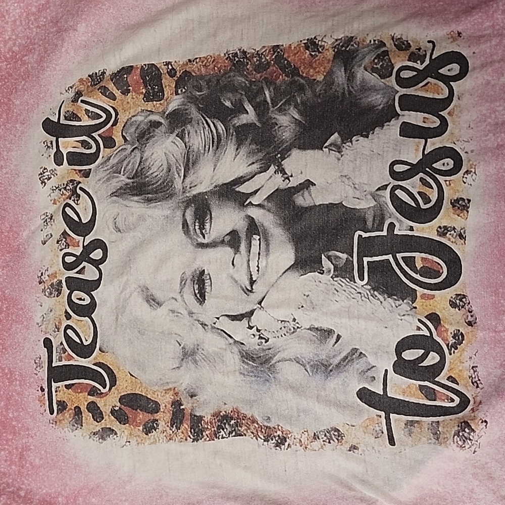 Dolly Parton t-shirt